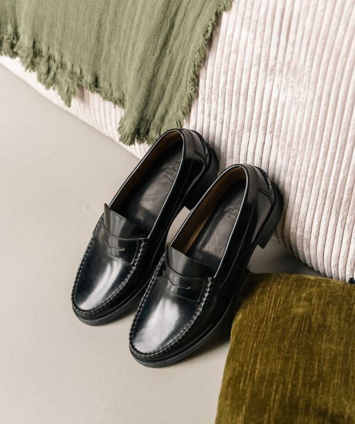 Mocassin MANATHAN Noir Lisse
