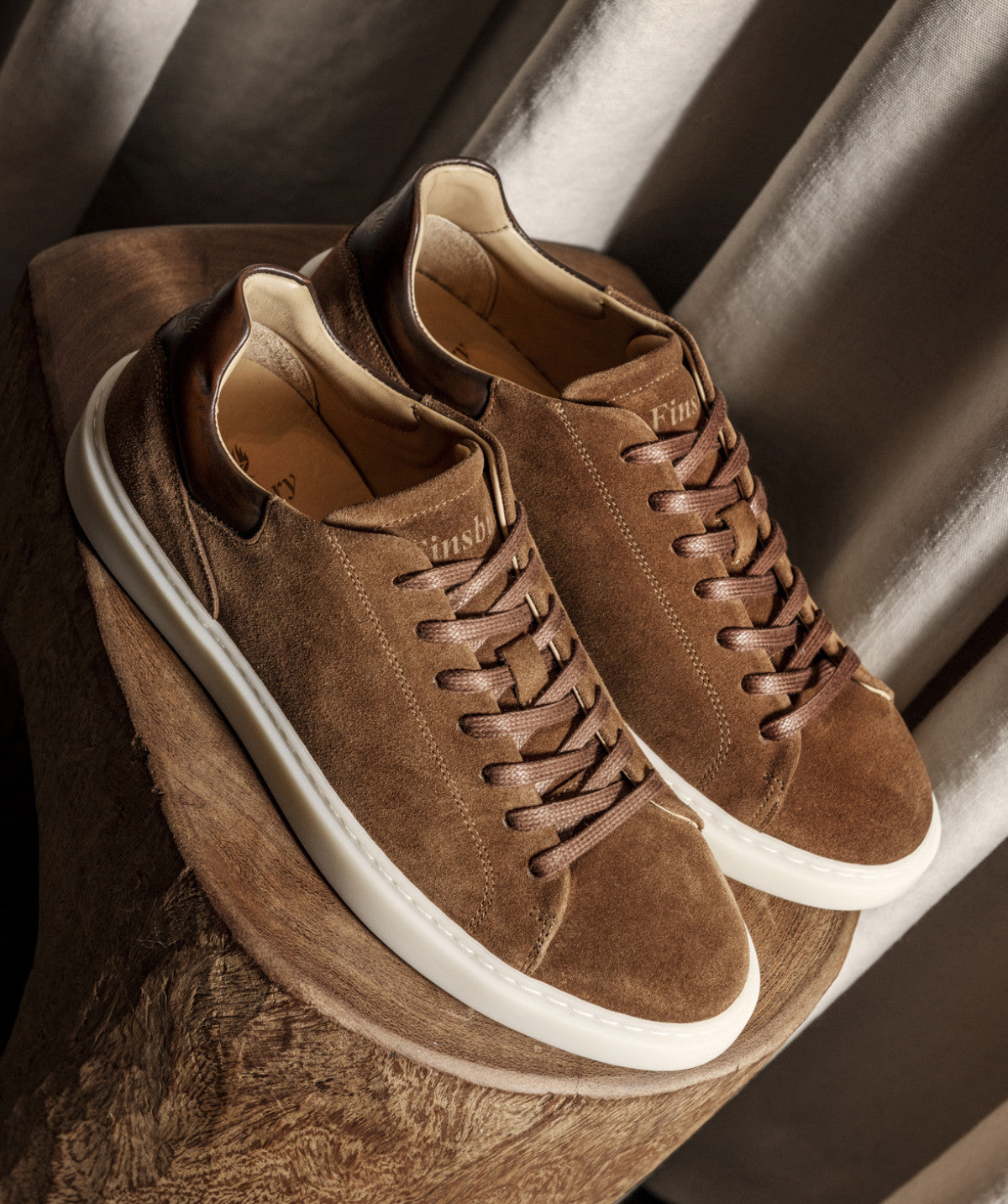 Baskets DAYTONA Daim Camel