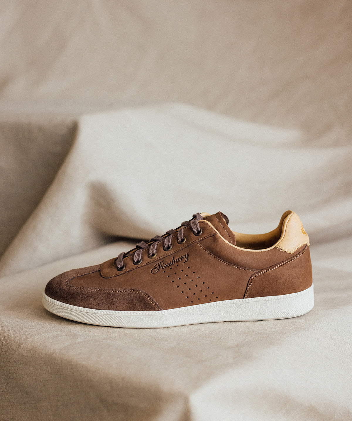 Baskets TOM Marron